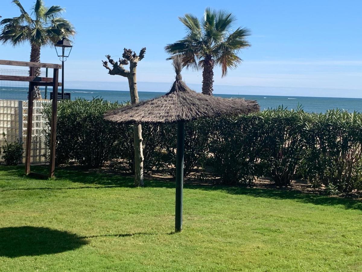 Primera Linea De Playa Con Vistas Al Mar Isla Canela Esterno foto